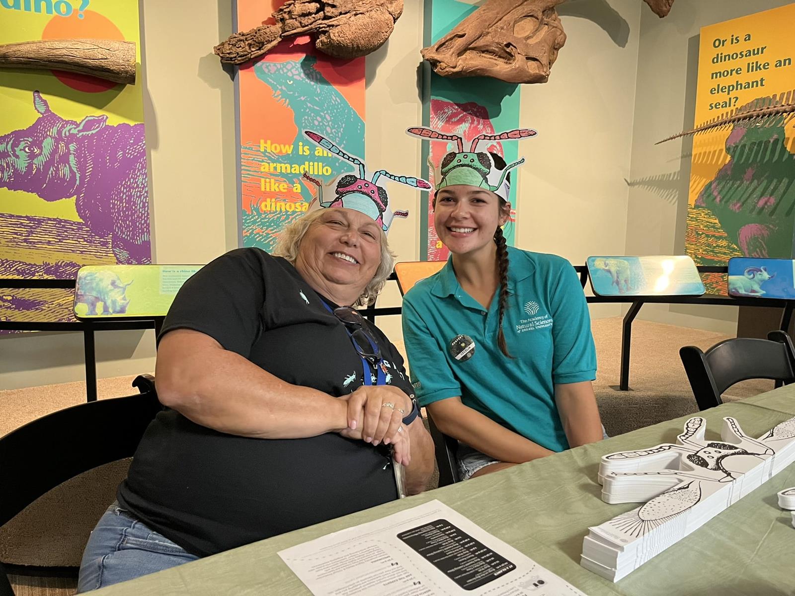 Two volunteers posing for a picture.