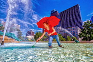 Swann Fountain is a giant insect trap for Betancourt. Photo by Jeff Fusco