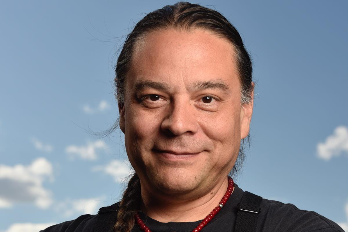 Headshot of Chef Sean Sherman